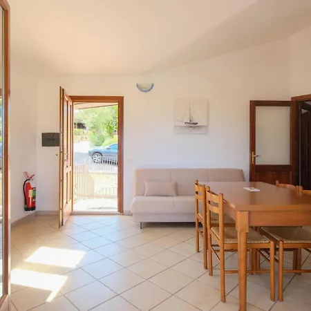 Stupenda Vista Mare A Tanaunella - Apartamento *
